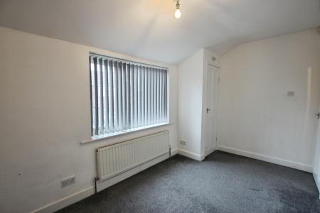 2 bedroom Semi-detached house to let in Yewtree Avenue, St Helens, WA9