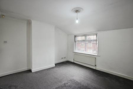 2 bedroom Semi-detached house to let in Yewtree Avenue, St Helens, WA9