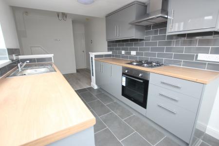 2 bedroom Semi-detached house to let in Yewtree Avenue, St Helens, WA9