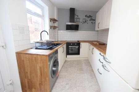 2 bedroom Terraced House for sale in Borough Road, St Helens Central, St Helens, WA10