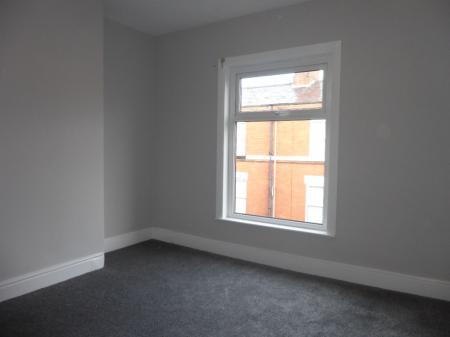 2 bedroom Terraced House to let in Harris Street, St Helens, WA10