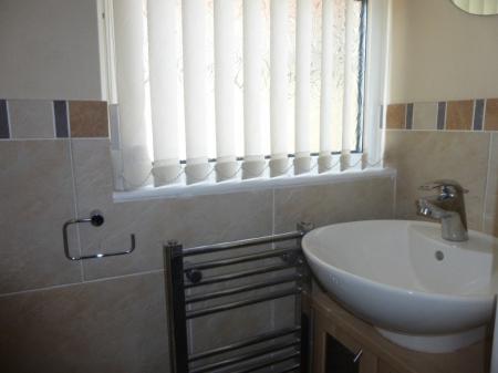 2 bedroom Terraced House to let in Harris Street, St Helens, WA10