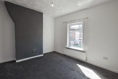 3 bedroom Terraced House to let in Nutgrove Road, Nutgrove, St Helens, WA9