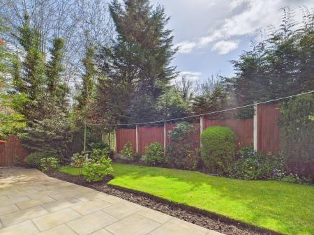 2 bedroom Semi-detached house for sale in Old Mill Avenue, Sutton Leach, St Helens, WA9