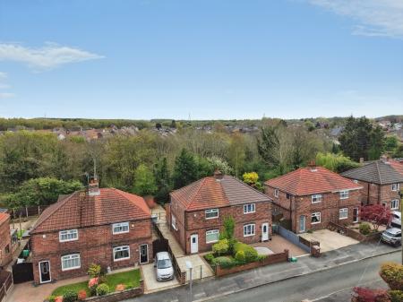 2 bedroom Semi-detached house for sale in Old Mill Avenue, Sutton Leach, St Helens, WA9