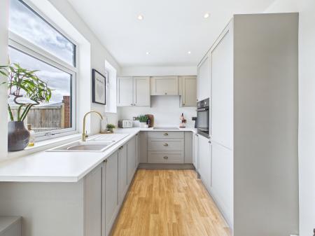 2 bedroom Semi-detached house for sale in Ilfracombe Road, Sutton Leach, St Helens, WA9