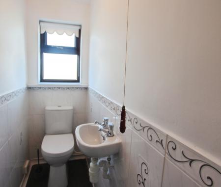 3 bedroom Terraced House to let in Forrester Avenue, St Helens, WA9