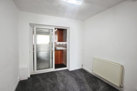 3 bedroom Terraced House to let in Forrester Avenue, St Helens, WA9