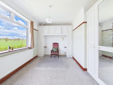 5 bedroom Detached house for sale in Liverpool Road, Haydock, WA11