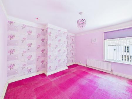 3 bedroom Semi-detached house for sale in Ash Avenue, Newton-le-Willows, WA12