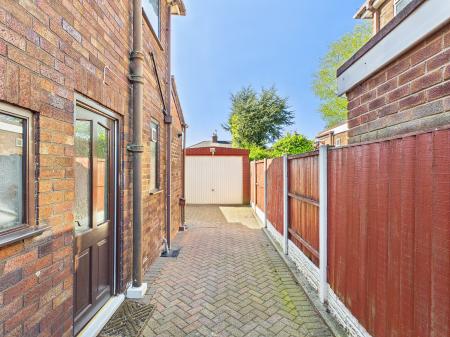 3 bedroom Semi-detached house for sale in Folds Lane, Haresfinch, St Helens, WA11