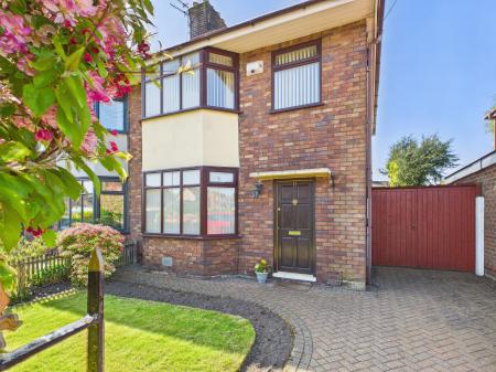 Folds Lane, Haresfinch, St Helens, WA11