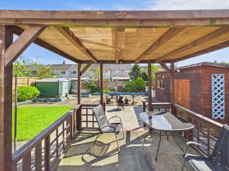 4 bedroom Semi-detached house for sale in Pond Walk, Parr, St Helens, WA9