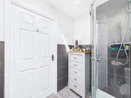2 bedroom Flat for sale in Salhouse Gardens, Sutton Heath, St Helens, WA9
