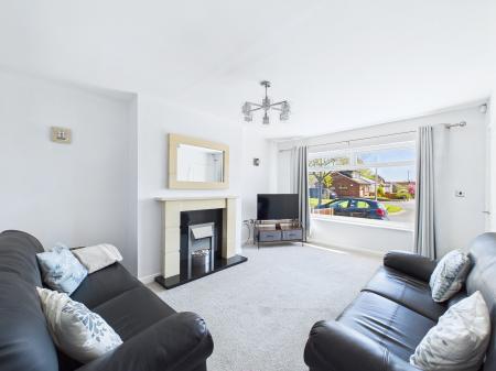 2 bedroom Semi-detached bungalow for sale in Ross Close, Billinge, WN5