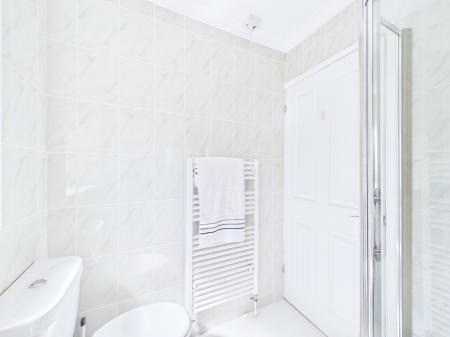 2 bedroom Semi-detached bungalow for sale in Ross Close, Billinge, WN5