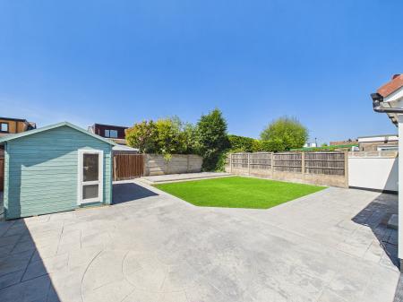 2 bedroom Semi-detached bungalow for sale in Ross Close, Billinge, WN5