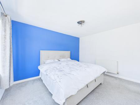 2 bedroom Semi-detached bungalow for sale in Ross Close, Billinge, WN5