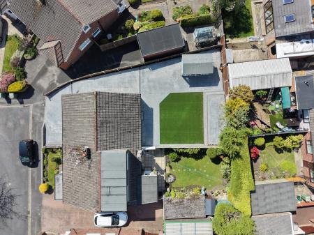 2 bedroom Semi-detached bungalow for sale in Ross Close, Billinge, Billinge, WN5