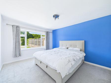 2 bedroom Semi-detached bungalow for sale in Ross Close, Billinge, WN5