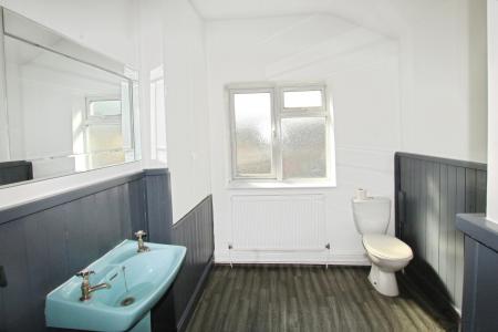 2 bedroom Terraced House to let in Crab Street, St Helens, WA10