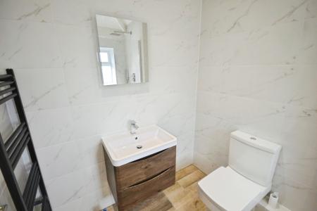 3 bedroom Terraced House to let in Cumberland Avenue, St Helens, WA10