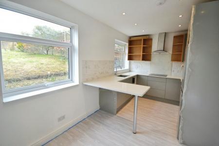 3 bedroom Terraced House to let in Cumberland Avenue, St Helens, WA10