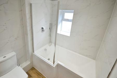 3 bedroom Terraced House to let in Cumberland Avenue, St Helens, WA10