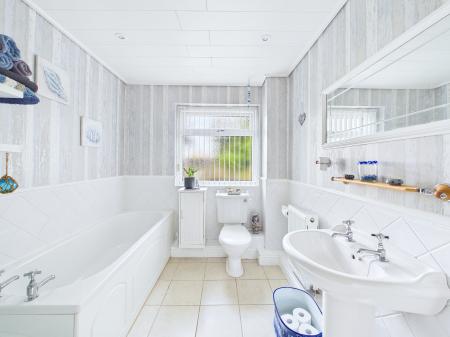 3 bedroom Detached bungalow for sale in Moss Bank Road, Moss Bank, St Helens, WA11