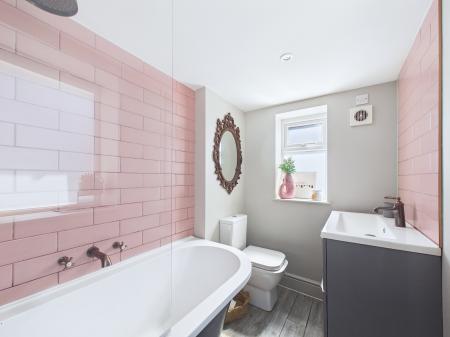 2 bedroom Terraced House for sale in Bushey Lane, Rainford, St Helens, WA11