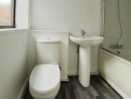 2 bedroom Terraced House to let in Gleave Street, St Helens, WA10