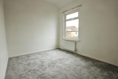 2 bedroom Terraced House to let in Albion Street, St Helens, WA10