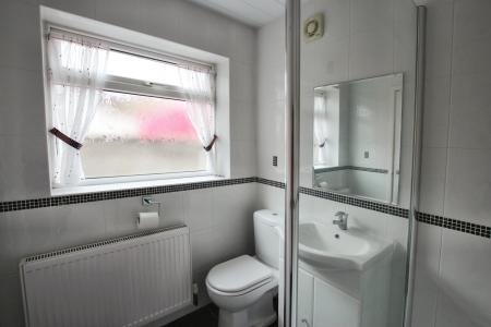 2 bedroom Terraced House to let in Albion Street, St Helens, WA10