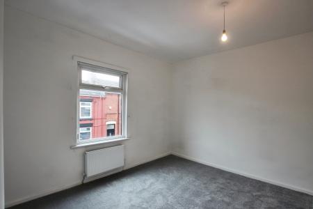 2 bedroom Terraced House to let in Albion Street, St Helens, WA10