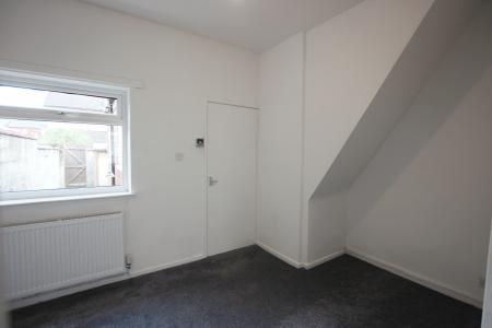2 bedroom Terraced House to let in Albion Street, St Helens, WA10