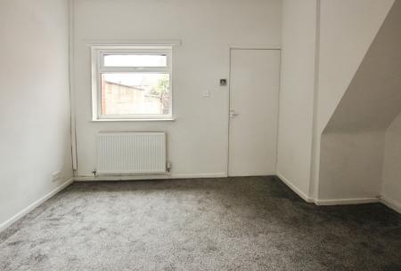 2 bedroom Terraced House to let in Albion Street, St Helens, WA10