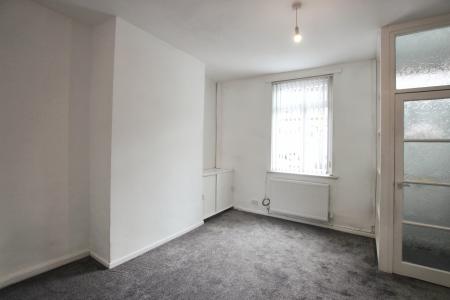 2 bedroom Terraced House to let in Albion Street, St Helens, WA10