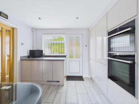3 bedroom Terraced House for sale in Elizabeth Road, St Helens, WA11