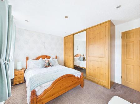 3 bedroom Terraced House for sale in Elizabeth Road, St Helens, WA11