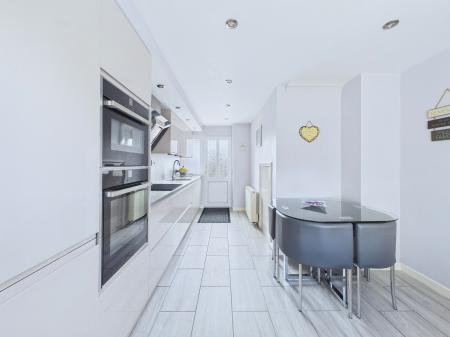 3 bedroom Terraced House for sale in Elizabeth Road, St Helens, WA11