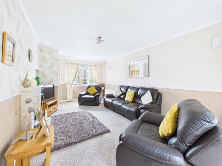 3 bedroom Terraced House for sale in Elizabeth Road, St Helens, WA11
