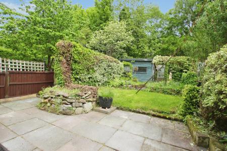 2 bedroom Semi-detached house to let in Clovelly Avenue, Sutton, St Helens, WA9