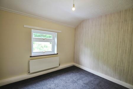 2 bedroom Semi-detached house to let in Clovelly Avenue, Sutton, St Helens, WA9
