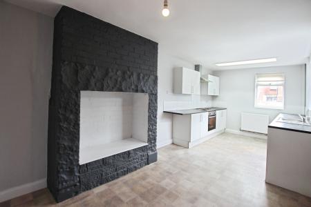 3 bedroom Terraced House to let in Speakman Road, Dentons Green, St Helens, WA10