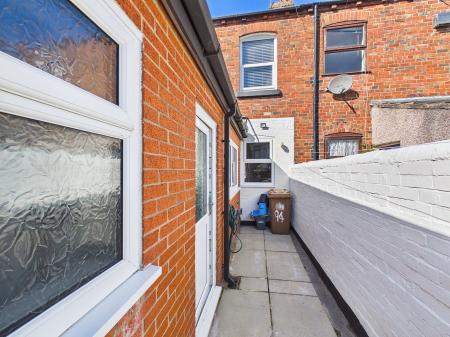2 bedroom Terraced House for sale in Friar Street, Windlehurst, St Helens, WA10
