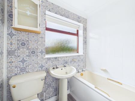 3 bedroom Semi-detached house for sale in Clipsley Crescent, Haydock, WA11