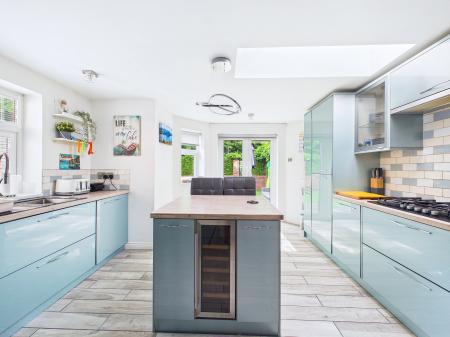 4 bedroom Semi-detached house for sale in Magnolia Close, Haydock, WA11