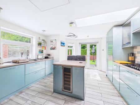 4 bedroom Semi-detached house for sale in Magnolia Close, Haydock, WA11