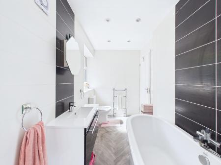 4 bedroom Semi-detached house for sale in Magnolia Close, Haydock, WA11