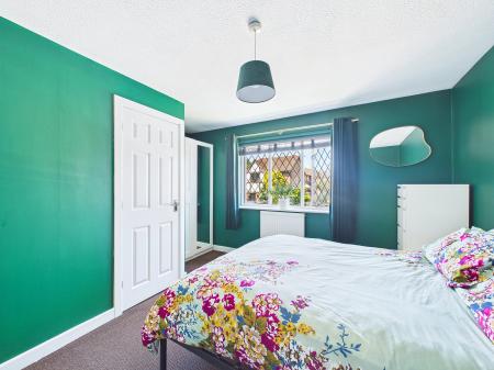 2 bedroom Semi-detached house for sale in The Shires, The Shires, St Helens, WA10